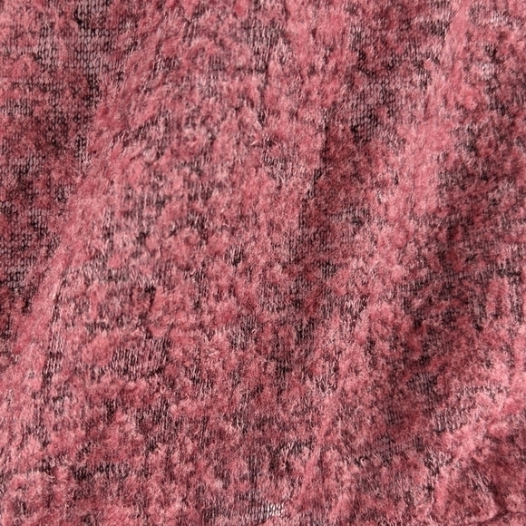 Elan woman’s Red Maroon Burnout Cowl Neck lightweight pullover Sweater - Picture 6 of 7